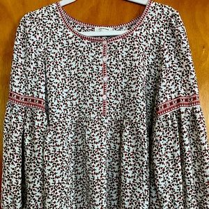 Womens Blouse/ Max Studio/ Size M